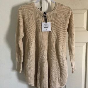 Medium cream cable pullover